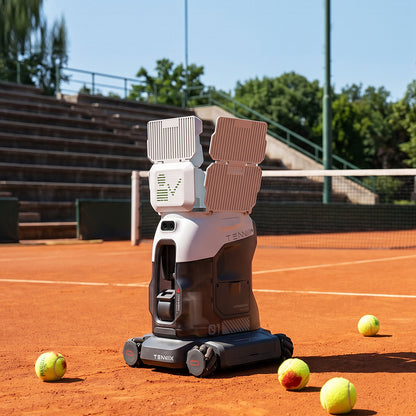 Ultra Tennis Ball Machine